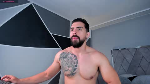 mark_broown_ online show from January 2025 06:06:01 PM