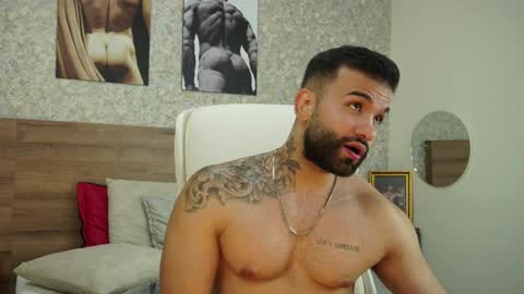 Mark online show from January 2025 04:04:01 AM