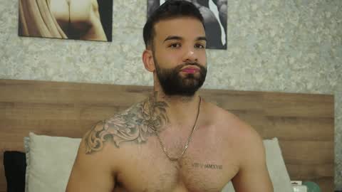 Mark online show from February 2025 12:09:01 AM