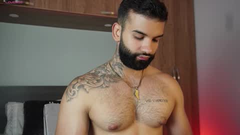 Mark online show from October 2025 12:07:01 AM