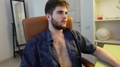 Snapshot of mark_maxim chatting on October 2025 01:55:02 PM MARK MAXIM online show from October 2025 01:55:02 PM