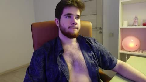 Snapshot of mark_maxim chatting on November 2025 01:33:02 PM MARK MAXIM online show from November 2025 01:33:02 PM