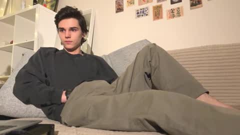 Mark online show from November 2025 02:06:02 PM