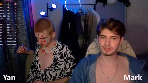 Snapshot of mark_sun chatting on November 2025 03:30:02 PM Mark online show from November 2025 03:30:02 PM