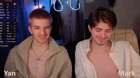 Snapshot of mark_sun chatting on December 2025 04:39:02 AM Mark online show from December 2025 04:39:02 AM