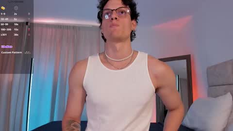 Snapshot of mark_thonson chatting on November 2025 05:12:01 PM troy online show from November 2025 05:12:01 PM