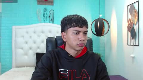 markbowie online show from November 2025 12:36:02 PM