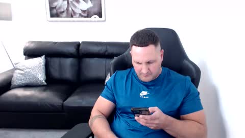 Master online show from September 2025 03:01:01 PM