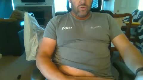 Snapshot of markoboy34 chatting on May 2026 04:43:01 AM Matt Kung online show from May 2026 04:43:01 AM