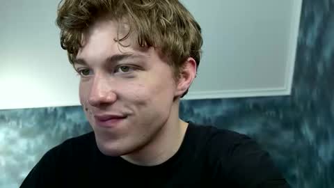 markshot_ online show from November 2025 04:29:01 PM