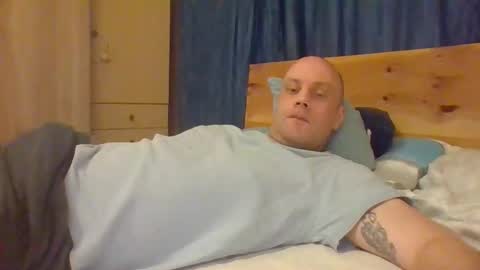 markus_7 online show from September 2025 05:03:01 PM