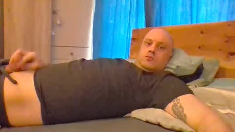 markus_7 online show from March 2026 01:17:01 PM