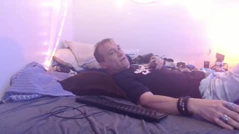 markymark101825061 online show from January 2025 01:08:01 AM