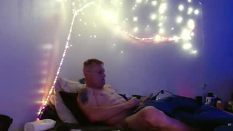 markymark101825061 online show from February 2025 02:26:02 PM