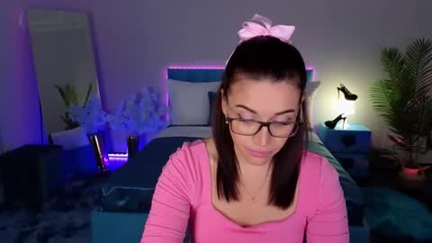 MarlaDewis online show from December 2025 02:13:01 PM