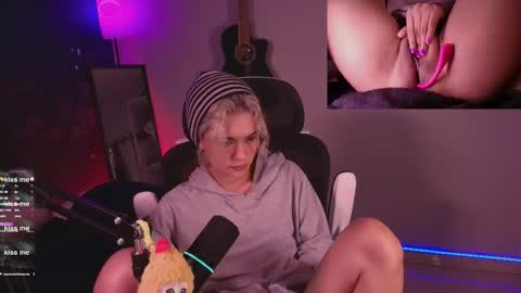 Marlena online show from November 2025 03:16:01 PM