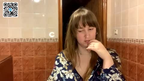 Miriam online show from October 2025 08:33:02 PM