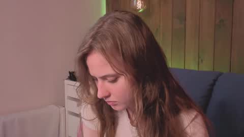 Andriella online show from April 2026 11:58:01 AM