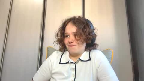 Lola online show from March 2026 10:10:01 AM