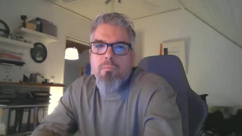 marriedcock1980 online show from December 2024 07:12:01 AM