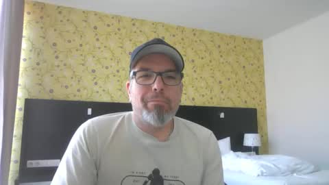 marriedcock1980 online show from September 2025 11:33:02 AM