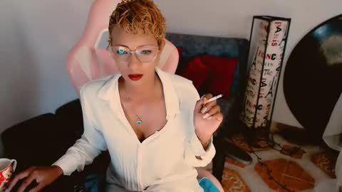 May online show from October 2025 02:56:01 PM