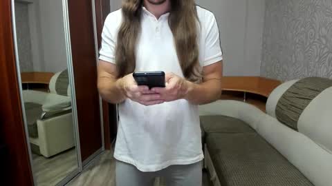 Snapshot of marryplz chatting on September 2025 04:40:02 PM Alan online show from September 2025 04:40:02 PM