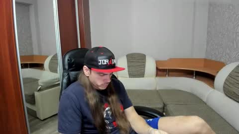 Snapshot of marryplz chatting on November 2025 05:02:01 PM Alan online show from November 2025 05:02:01 PM