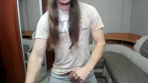 Snapshot of marryplz chatting on November 2025 06:06:02 PM Alan online show from November 2025 06:06:02 PM