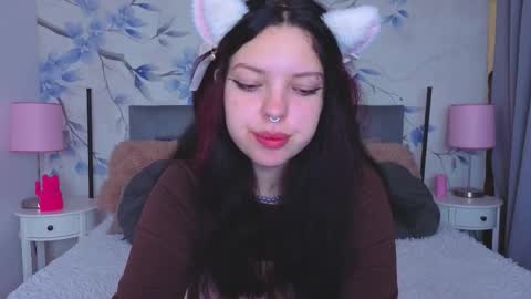 Marselina online show from November 2025 07:40:01 AM