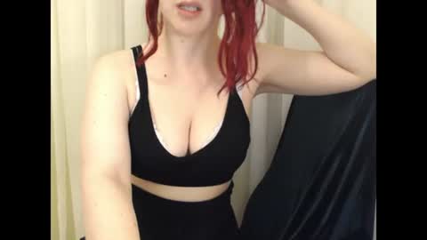 Snapshot of marshmelow555 chatting on June 2026 10:10:01 PM Hi im Kate online show from June 2026 10:10:01 PM