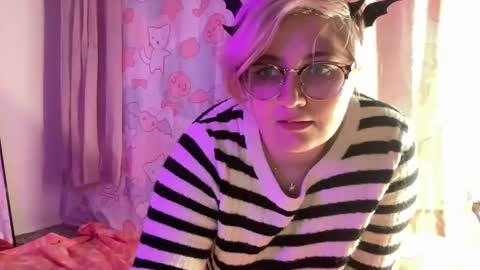 marsismadeofstardust online show from October 2025 09:10:02 PM