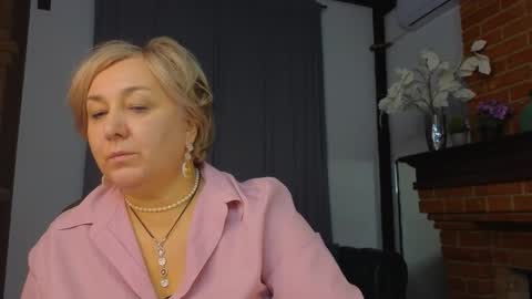 marta_wils online show from October 2025 12:32:01 AM