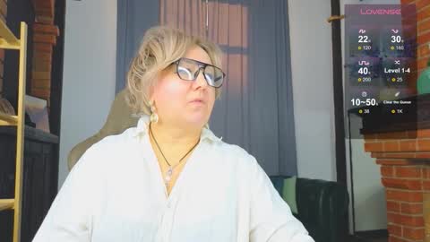 marta_wils online show from November 2025 03:23:01 AM
