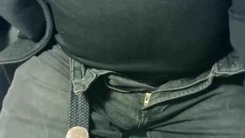 martial04 online show from January 2026 04:01:01 PM