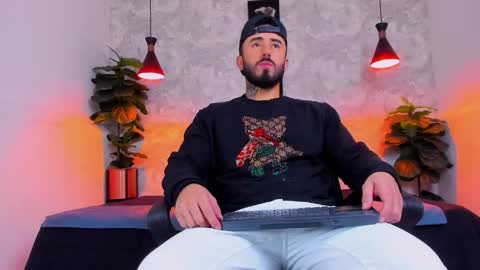 Martin Foster online show from April 2026 03:59:02 AM