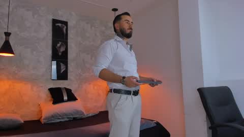 Martin Foster online show from April 2026 01:49:01 AM