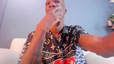 Martin online show from February 2025 01:11:01 AM