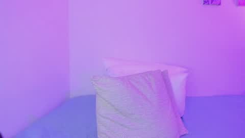 C A R O L I N A  online show from June 2026 04:17:01 PM