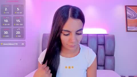 Martina online show from December 2025 03:21:01 PM