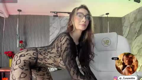 Martina  online show from March 2026 06:37:01 PM