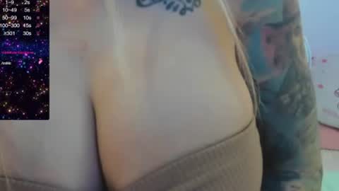 Snapshot of martina_robertss_ chatting on July 2026 08:33:02 PM Martina online show from July 2026 08:33:02 PM