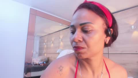 Snapshot of martina_touss chatting on February 2026 01:07:01 PM martina touss online show from February 2026 01:07:01 PM