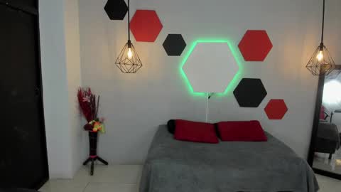 Martina online show from March 2025 07:45:01 AM