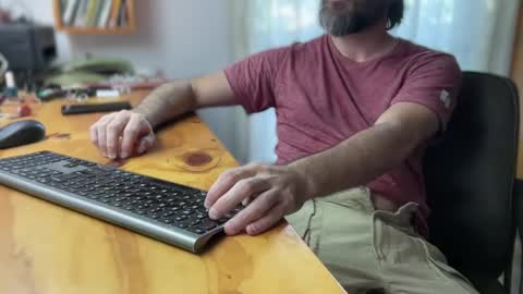 Martincito online show from December 2024 07:18:02 PM