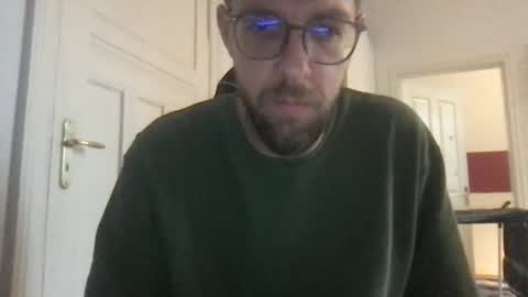 Snapshot of martinmagic467659 chatting on February 2026 08:51:01 AM martinmagic467659 online show from February 2026 08:51:01 AM