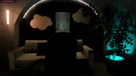 Martinna Bonnet online show from March 2025 10:54:02 AM