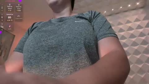 Martinna Bonnet online show from November 2025 10:10:02 AM