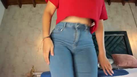 Martina online show from October 2025 07:34:02 PM