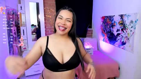 Snapshot of mary_bruss chatting on September 2025 01:49:02 AM online show from September 2025 01:49:02 AM